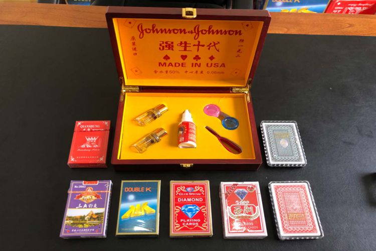 Sử dụng các thiết bị chơi Sâm Lốc bịp